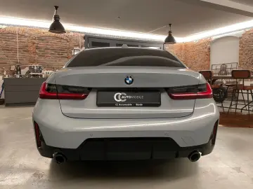 BMW 320d xDrive M Sport ACC HuD 360  Schiebedach 19