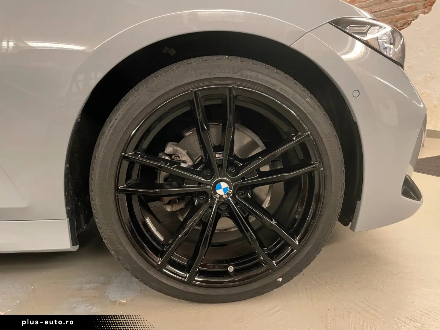 BMW 320d xDrive M Sport ACC HuD 360  Schiebedach 19