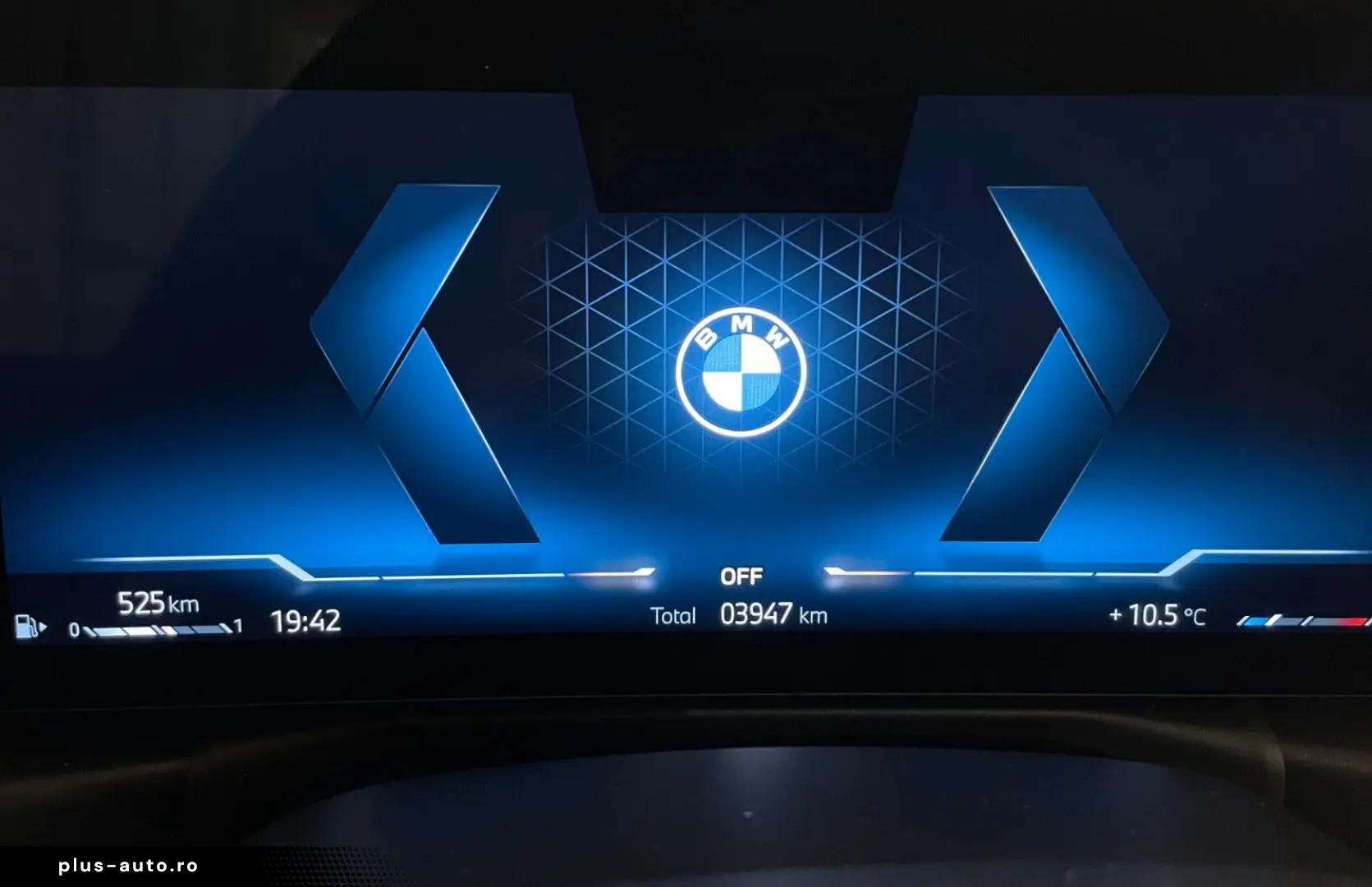 BMW 320d xDrive M Sport ACC HuD 360  Schiebedach 19