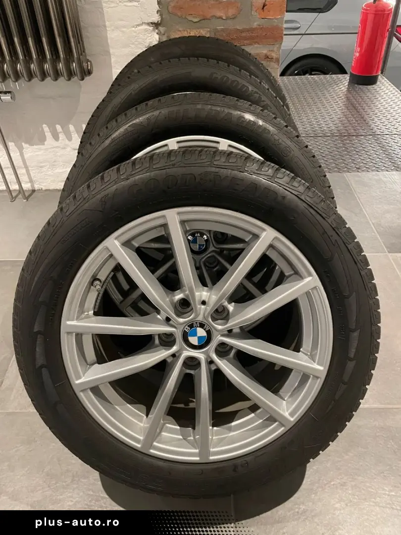 BMW 320d xDrive M Sport ACC HuD 360  Schiebedach 19