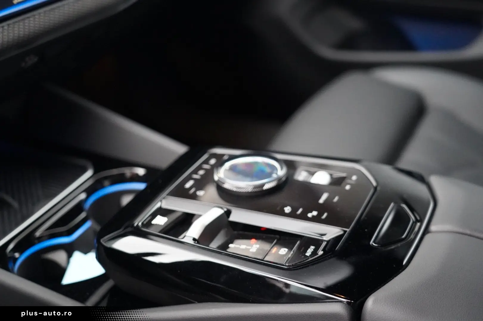 BMW 520d xDrive M Sport ICONIC KEY 360 HUD H&K MEMO