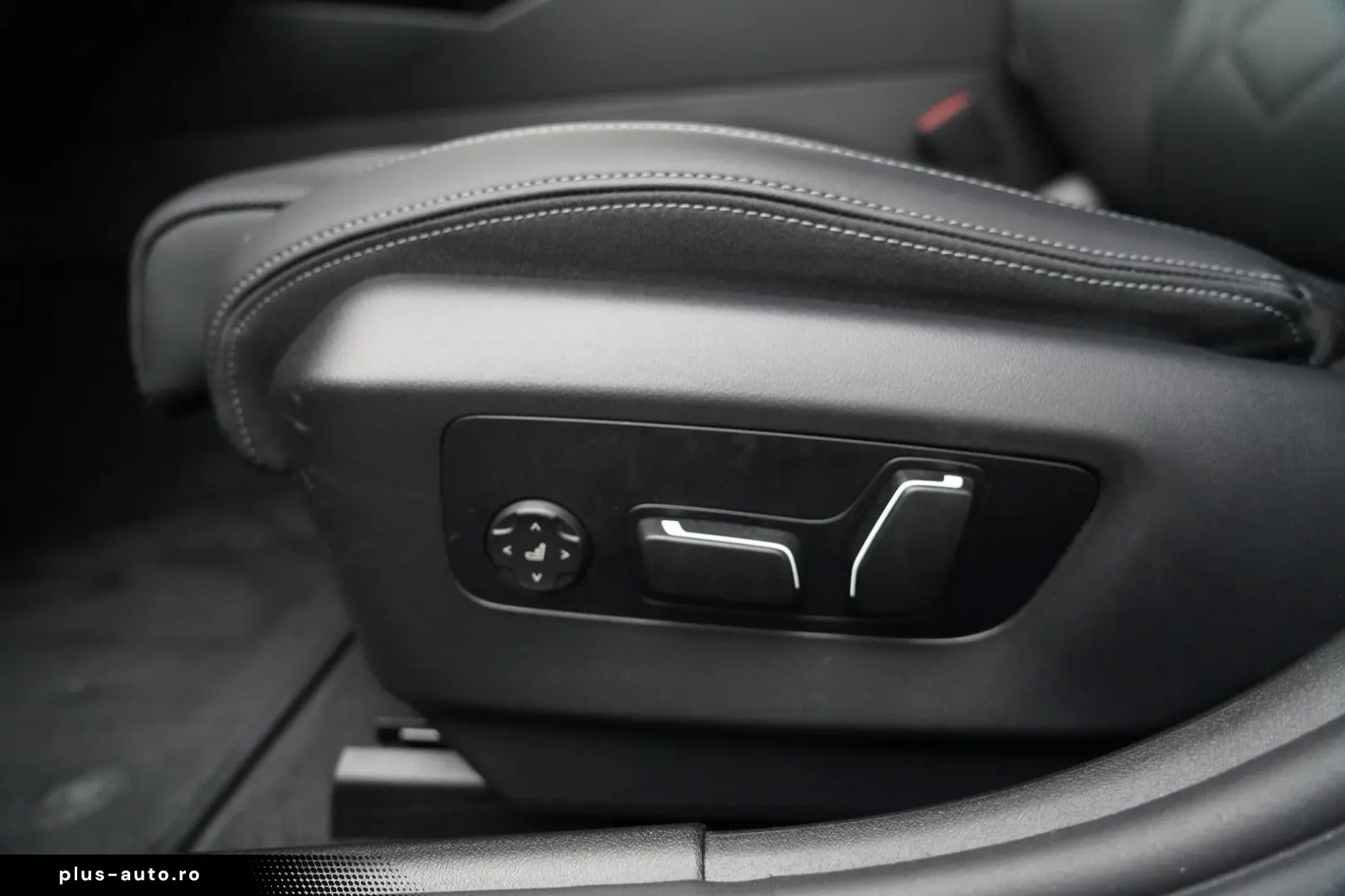 BMW 520d xDrive M Sport ICONIC KEY 360 HUD H&K MEMO