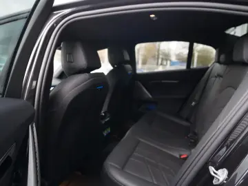 BMW 520d xDrive M Sport ICONIC KEY 360 HUD H&K MEMO