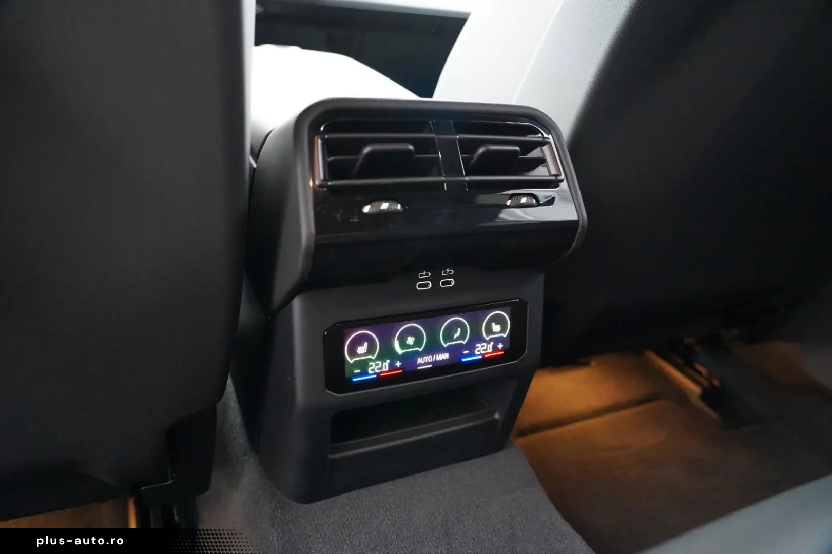 BMW 520d xDrive M Sport ICONIC KEY 360 HUD H&K MEMO