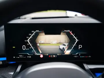 BMW 520d xDrive M Sport ICONIC KEY 360 HUD H&K MEMO