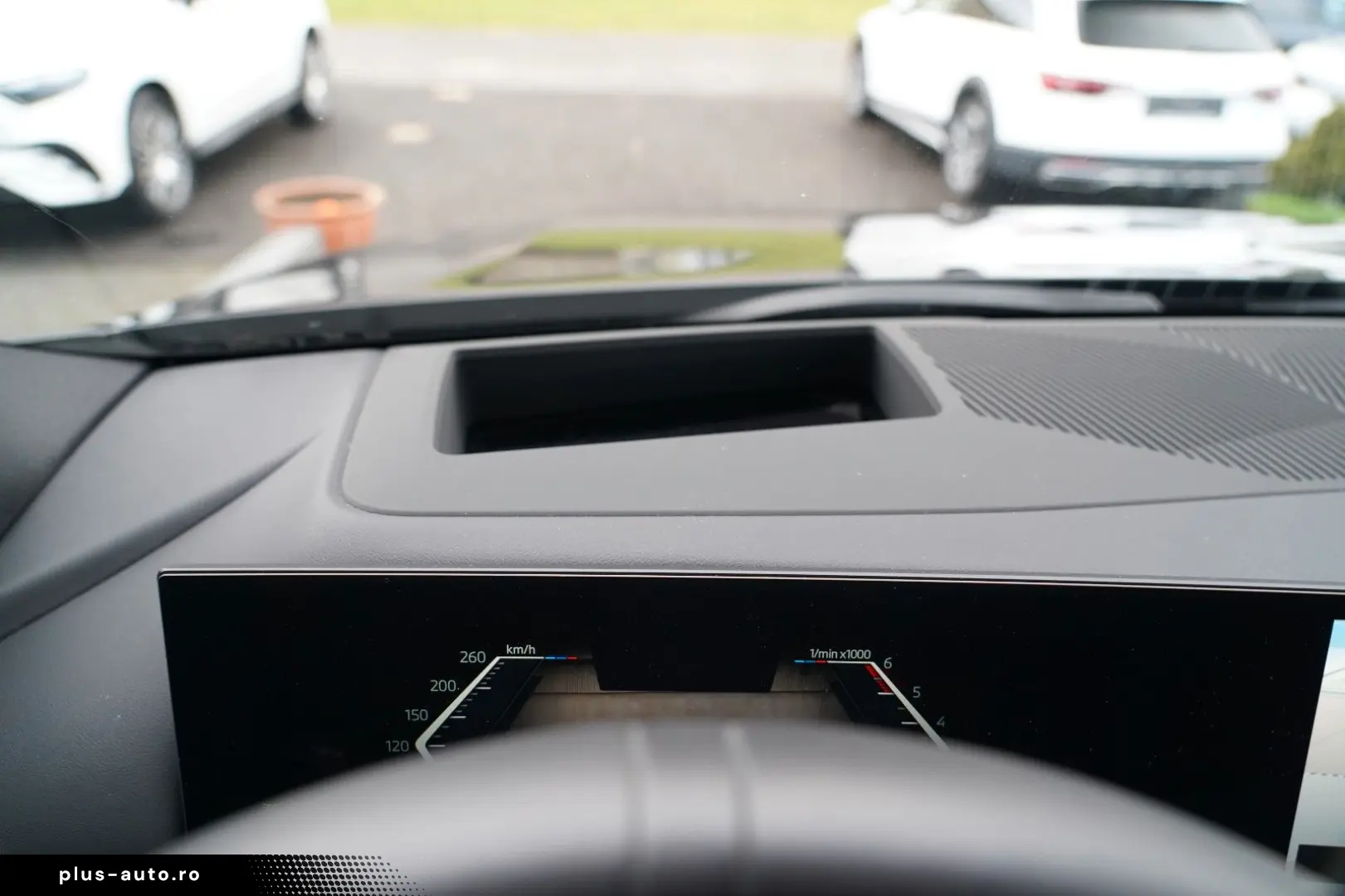 BMW 520d xDrive M Sport ICONIC KEY 360 HUD H&K MEMO