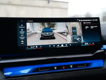 BMW 520d xDrive M Sport ICONIC KEY 360 HUD H&K MEMO