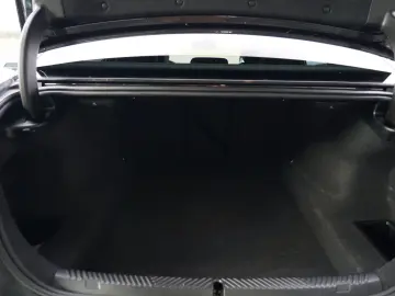 BMW 520d xDrive M Sport ICONIC KEY 360 HUD H&K MEMO