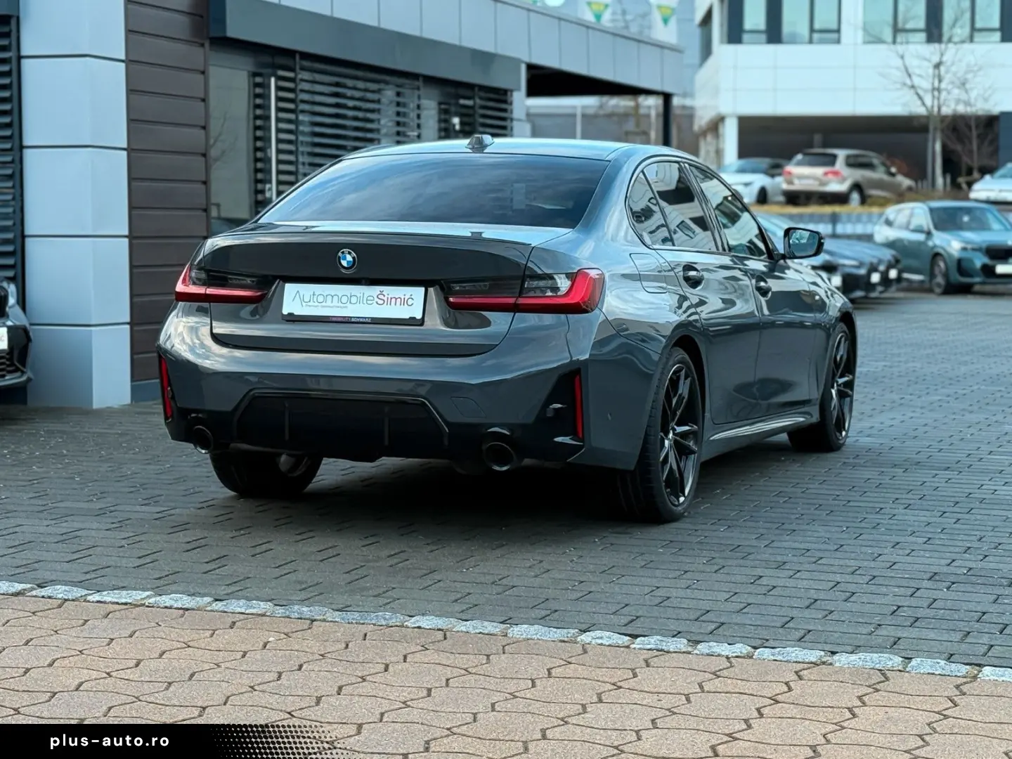 BMW 320d xD M Sport 19  h k HuD StHz Memory Ambiente