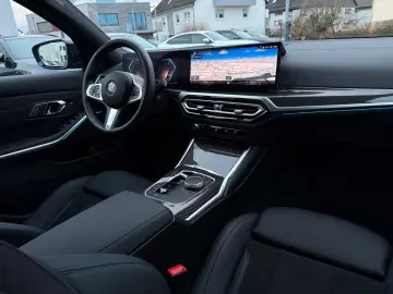 BMW 320d xD M Sport 19  h k HuD StHz Memory Ambiente