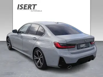 BMW 320d xDrive Lim. M Sport A.  GLASDACH HIFI DAB