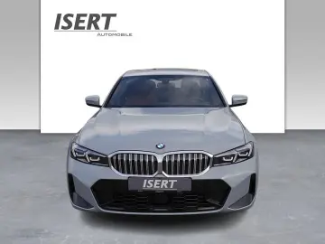 BMW 320d xDrive Lim. M Sport A.  GLASDACH HIFI DAB