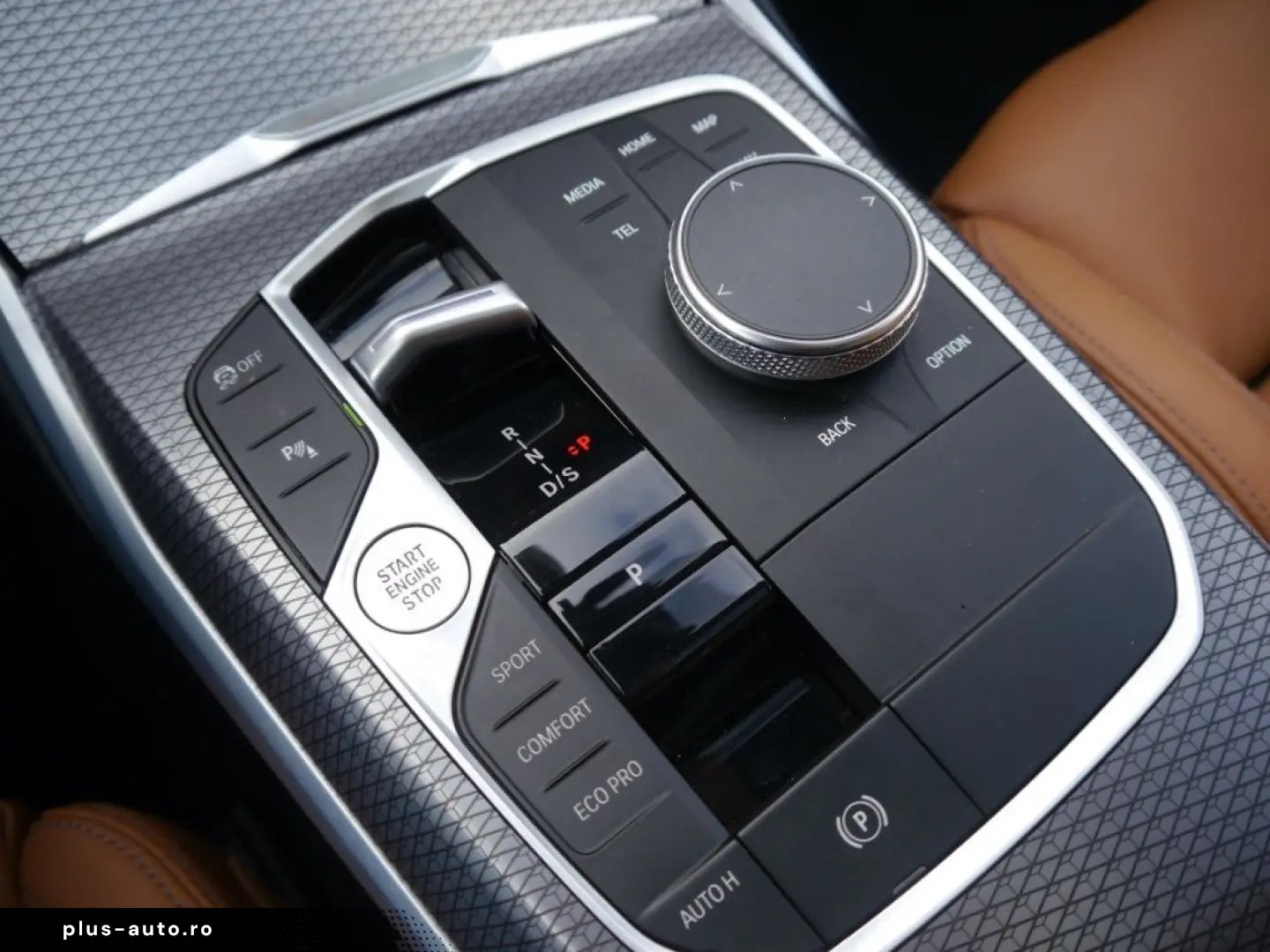 BMW 320d xDrive Lim. M Sport A.  GLASDACH HIFI DAB