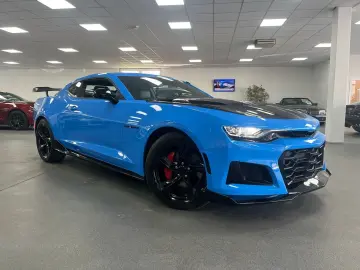 CHEVROLET Camaro SS 6 2l V8  Schalter ZL1 Front Spoiler Kl