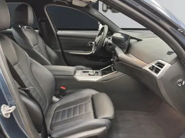 BMW 330d xDrive Limousine [M Sport  GSD  HK Sound]