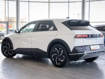 Hyundai IONIQ 5 Standard Range 58 kWh (235 CP) Electric AWD