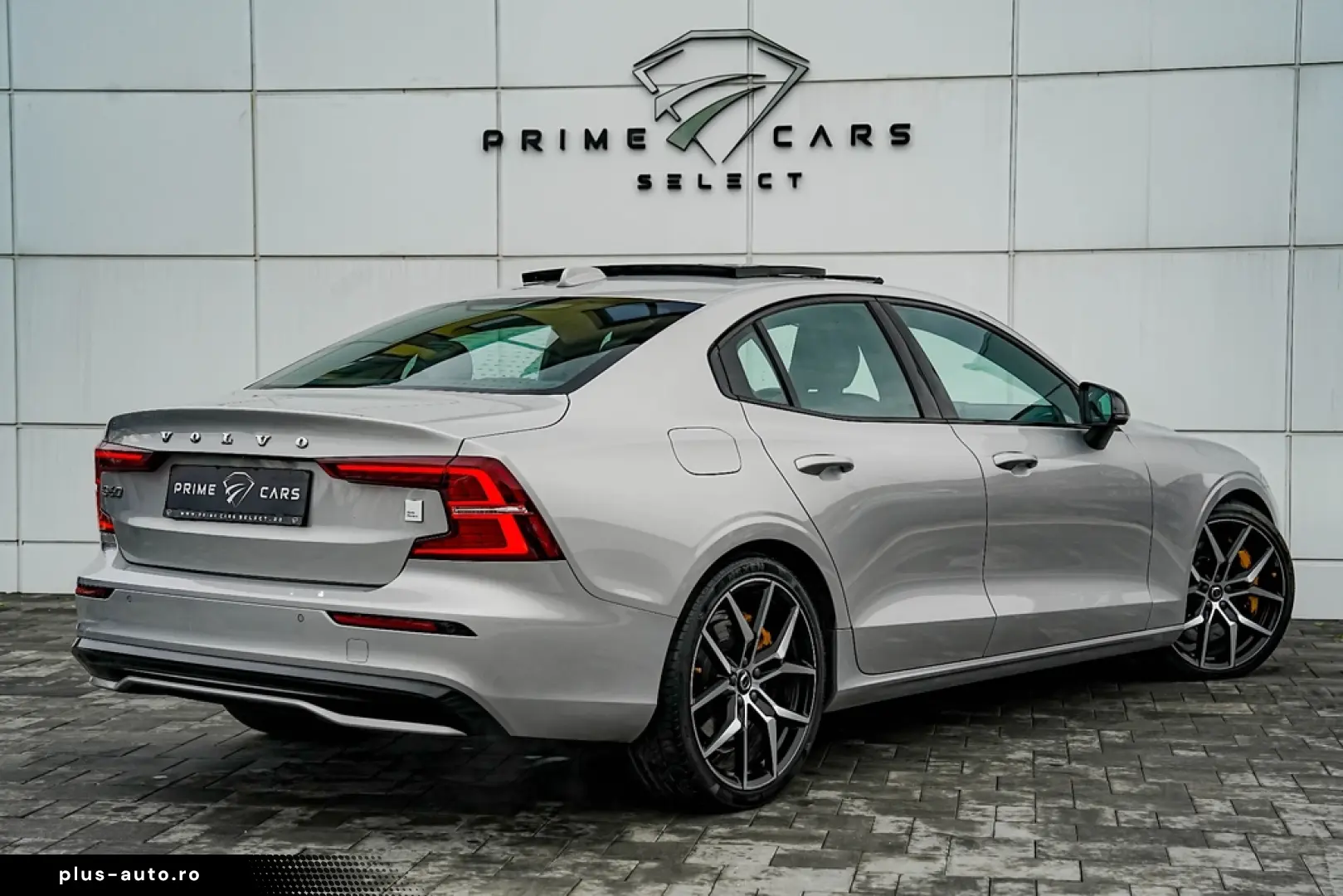 Volvo S60 T8 Recharge AWD Polestar Engineered