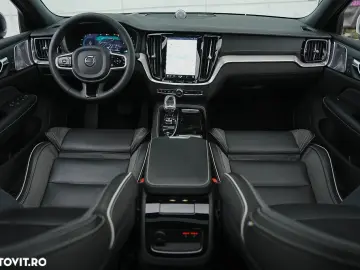 Volvo S60 T8 Recharge AWD Polestar Engineered