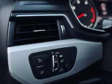 Audi A4 B9   Fab- 01-2016   2.0 DIESEL 150CP   Euro 6