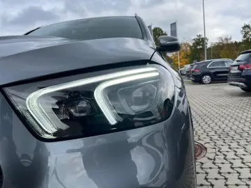MERCEDES-BENZ GLE 300 d 4M AMG