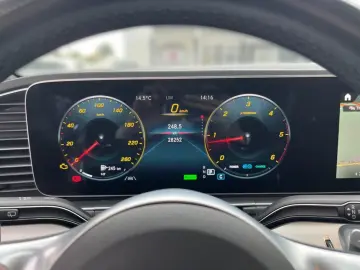 MERCEDES-BENZ GLE 300 d 4M AMG