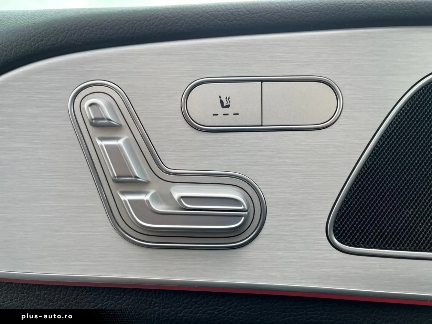 MERCEDES-BENZ GLE 300 d 4M AMG