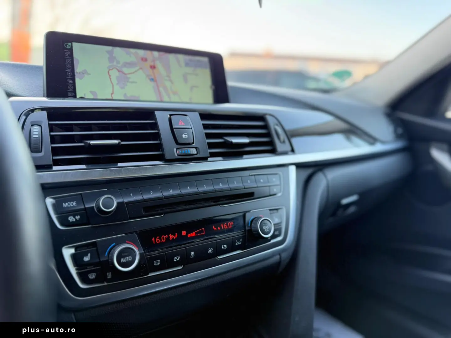 Bmw 320d Luxury Edition 2014  2.0 Diesel