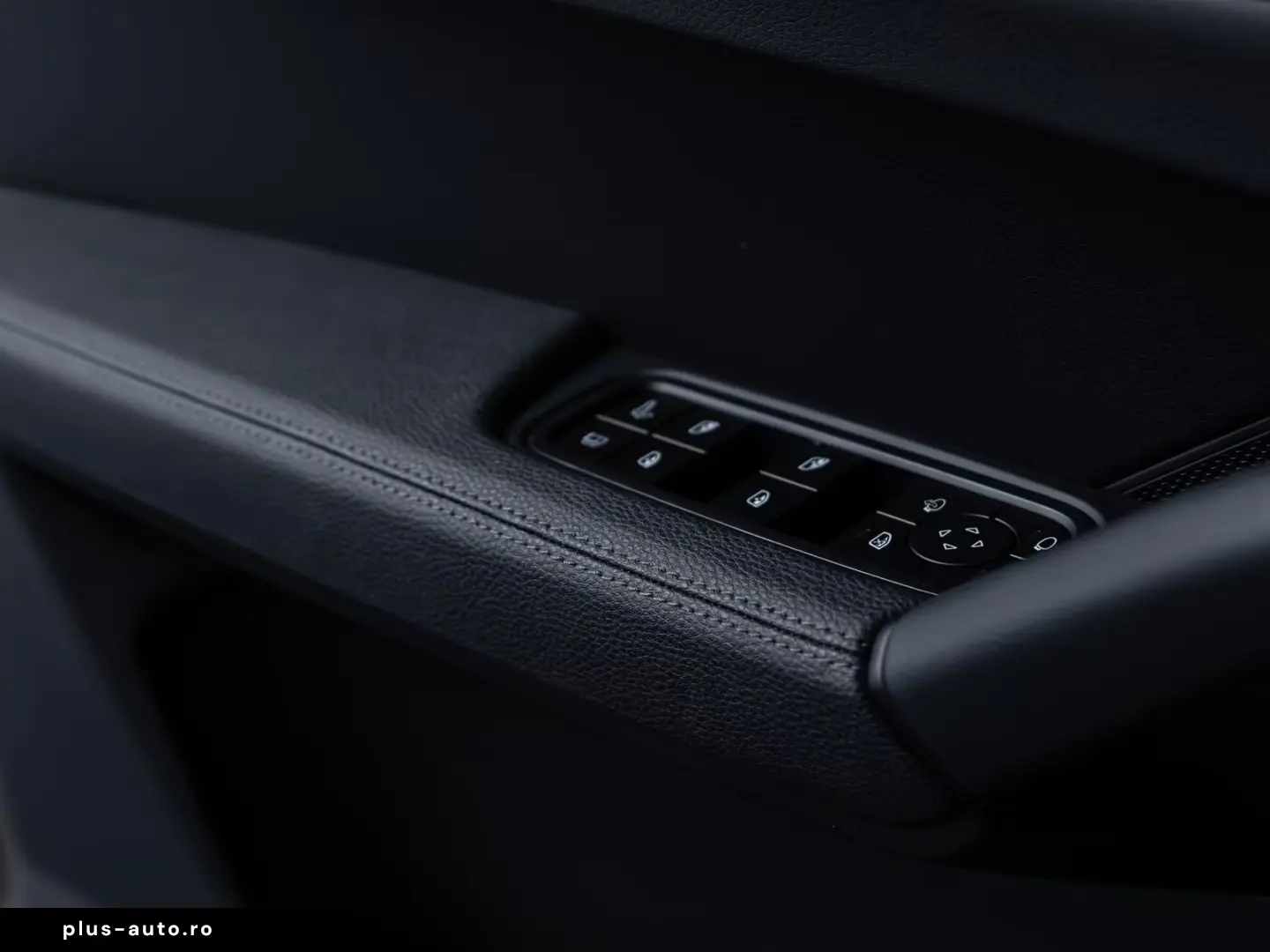 Porsche Cayenne E-Hybrid  PANO LUFT BOSE ACC