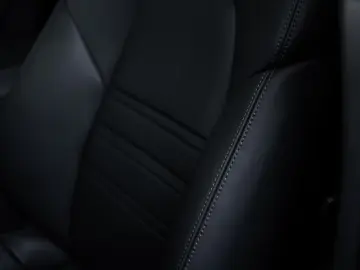 Porsche Cayenne E-Hybrid  PANO LUFT BOSE ACC