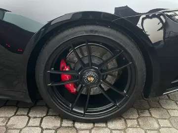 PORSCHE 992 Targa 4 GTS Chrono Design 18-Wege Matrix