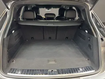 Porsche Cayenne E-Hybrid HA-Lenkung InnoDrive