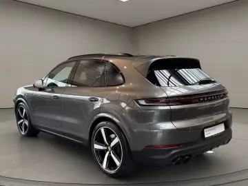 Porsche Cayenne E-Hybrid HA-Lenkung InnoDrive