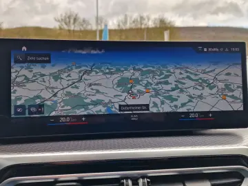 BMW 330e M Sportpaket Head-Up HiFi DAB LED