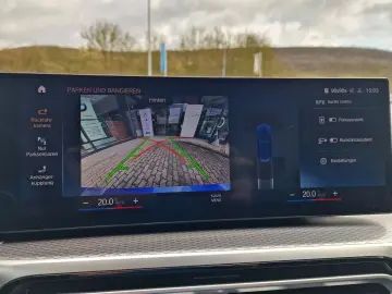 BMW 330e M Sportpaket Head-Up HiFi DAB LED