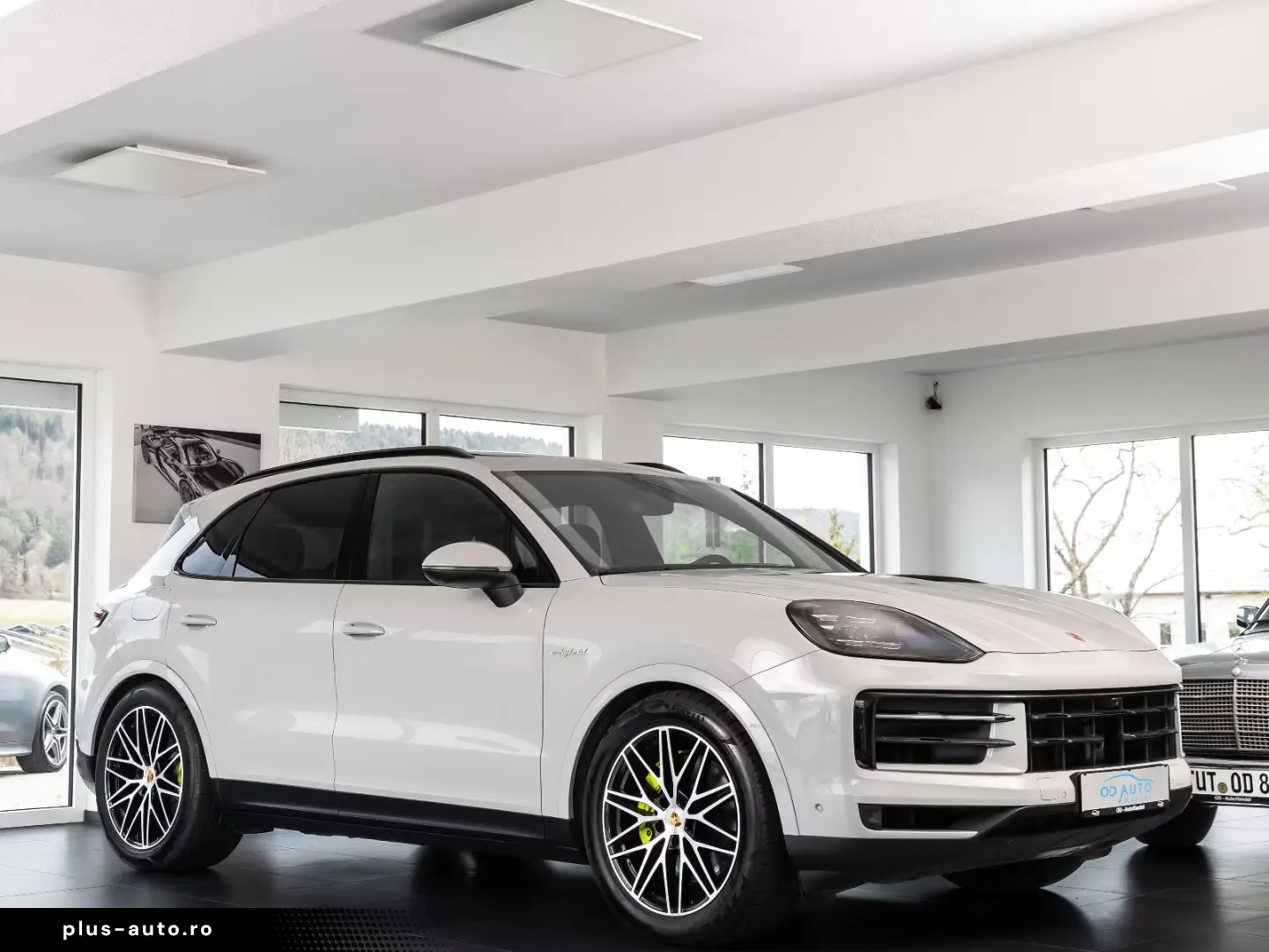Porsche Cayenne E-Hybrid Pano Luft Beifahrerdisplay