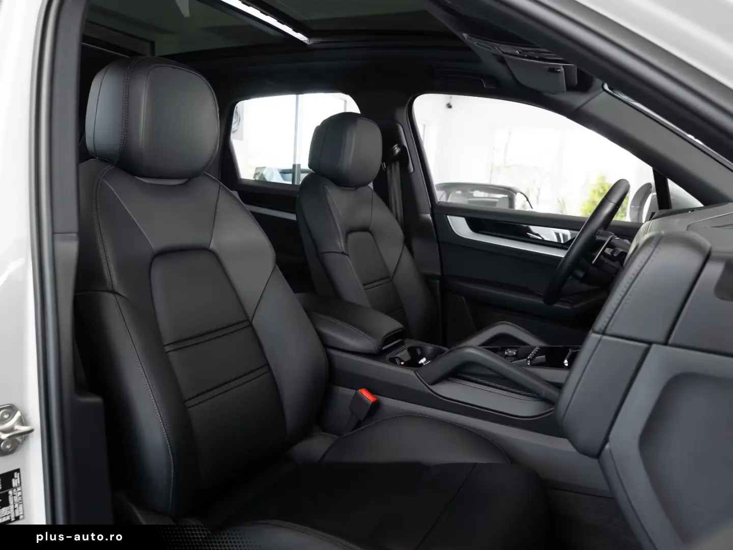 Porsche Cayenne E-Hybrid Pano Luft Beifahrerdisplay