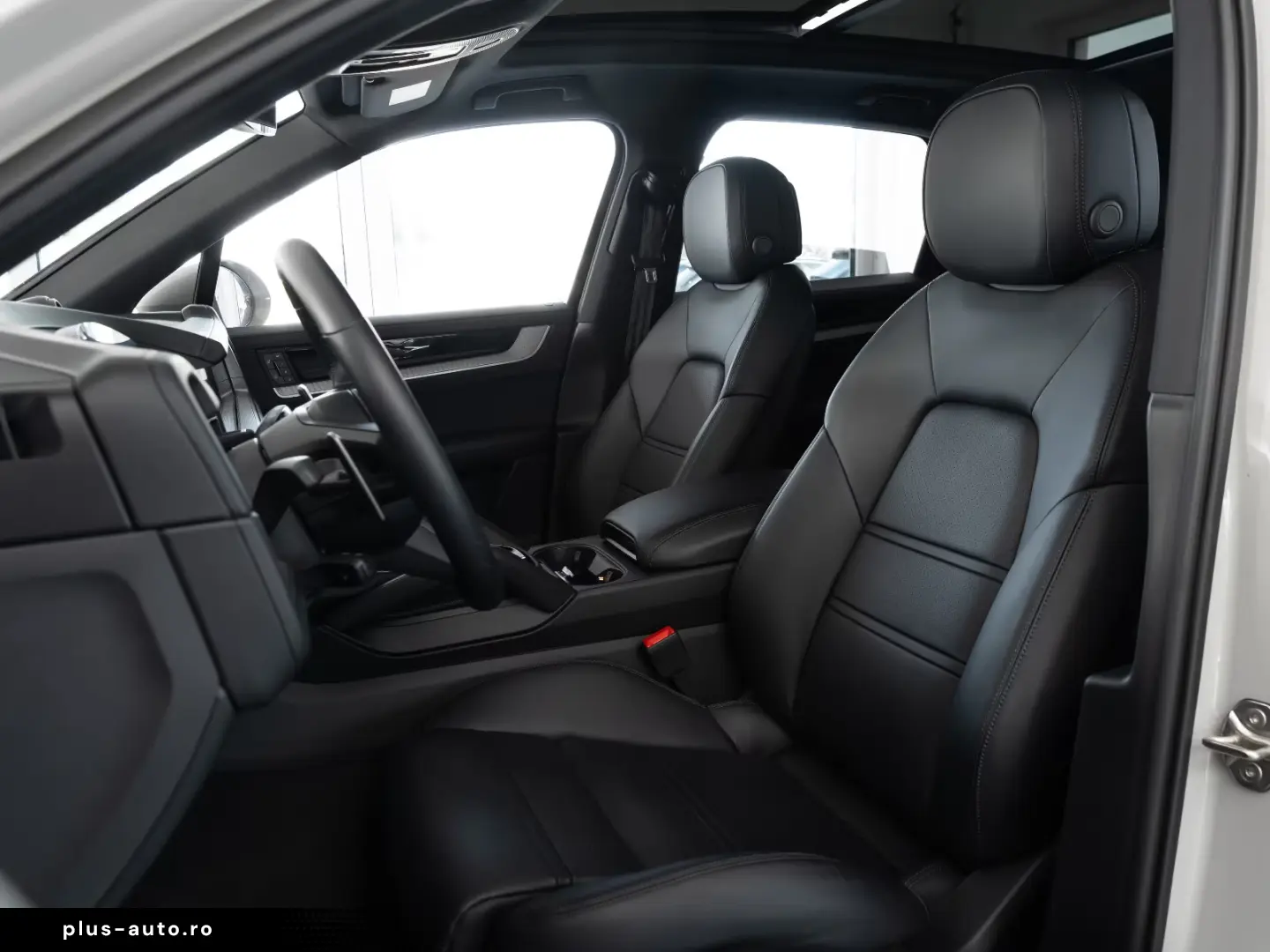 Porsche Cayenne E-Hybrid Pano Luft Beifahrerdisplay