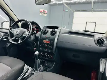 DACIA DUSTER 2018 1.6i E6 Garantie 12 Luni Rate Avans 0 Doar