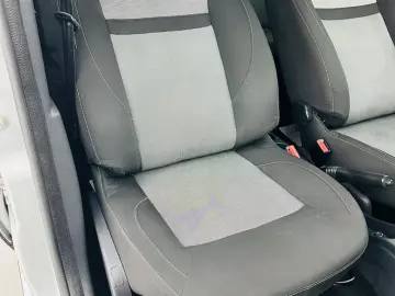 DACIA DUSTER 2018 1.6i E6 Garantie 12 Luni Rate Avans 0 Doar