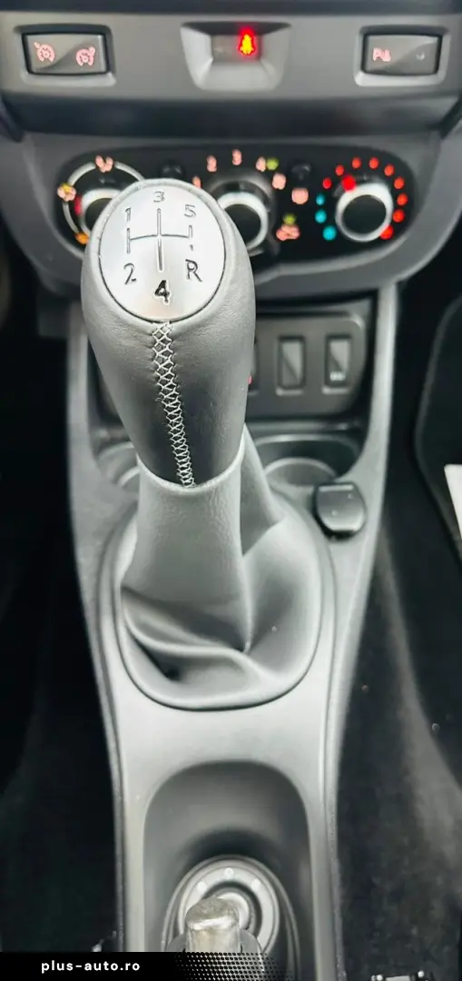 DACIA DUSTER 2018 1.6i E6 Garantie 12 Luni Rate Avans 0 Doar