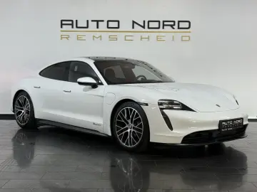PORSCHE Taycan  Sport-Chrono Pano PDLS  79 2kWh Approved
