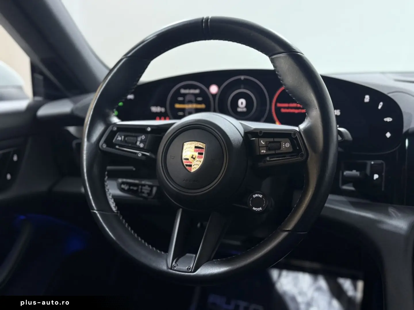 PORSCHE Taycan  Sport-Chrono Pano PDLS  79 2kWh Approved