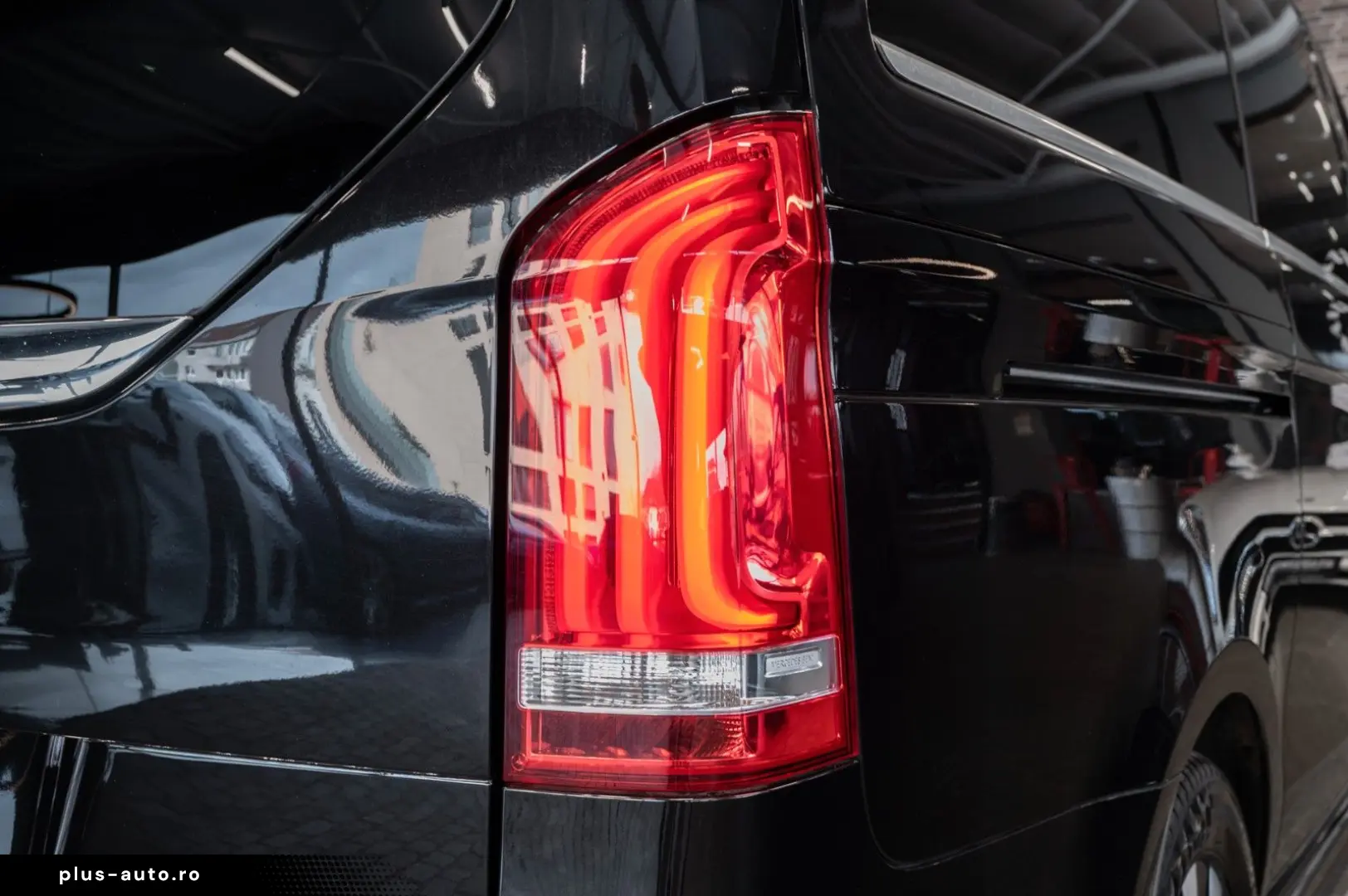 MERCEDES-BENZ EQV 300 lang AVANTGARDE PANO BURMESTER&hellip;