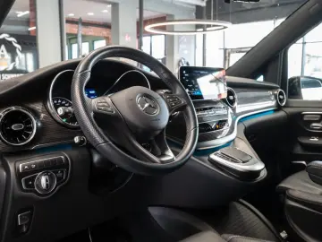 MERCEDES-BENZ EQV 300 lang AVANTGARDE PANO BURMESTER&hellip;