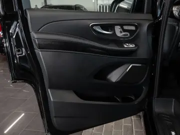 MERCEDES-BENZ EQV 300 lang AVANTGARDE PANO BURMESTER&hellip;