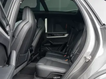 Porsche Cayenne E-Hybrid Panorama BOSE Head-Up