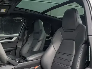 Porsche Cayenne E-Hybrid Panorama BOSE Head-Up