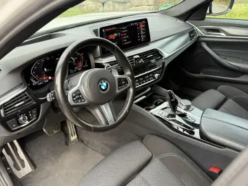 BMW 520d xDr.M Sport Laser ACC SurView 19  Fin.440 -