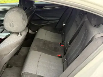 BMW 520d xDr.M Sport Laser ACC SurView 19  Fin.440 -