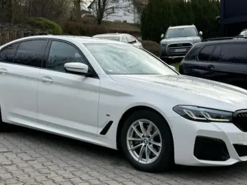 BMW 520d xDr.M Sport Laser ACC SurView 19  Fin.440 -